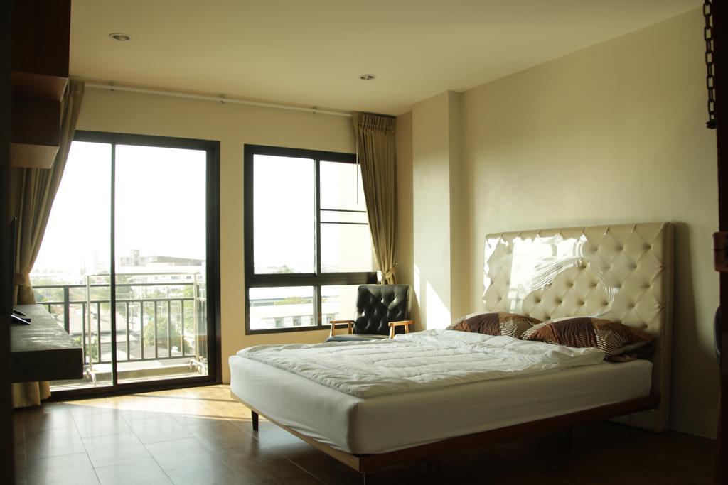 The Residence Thepkanjana Ban Khlong Krathum Baen エクステリア 写真