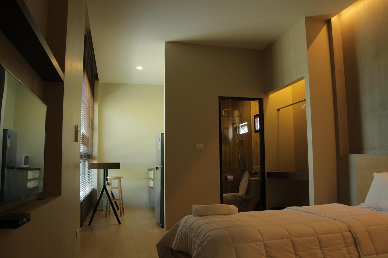 The Residence Thepkanjana Ban Khlong Krathum Baen エクステリア 写真