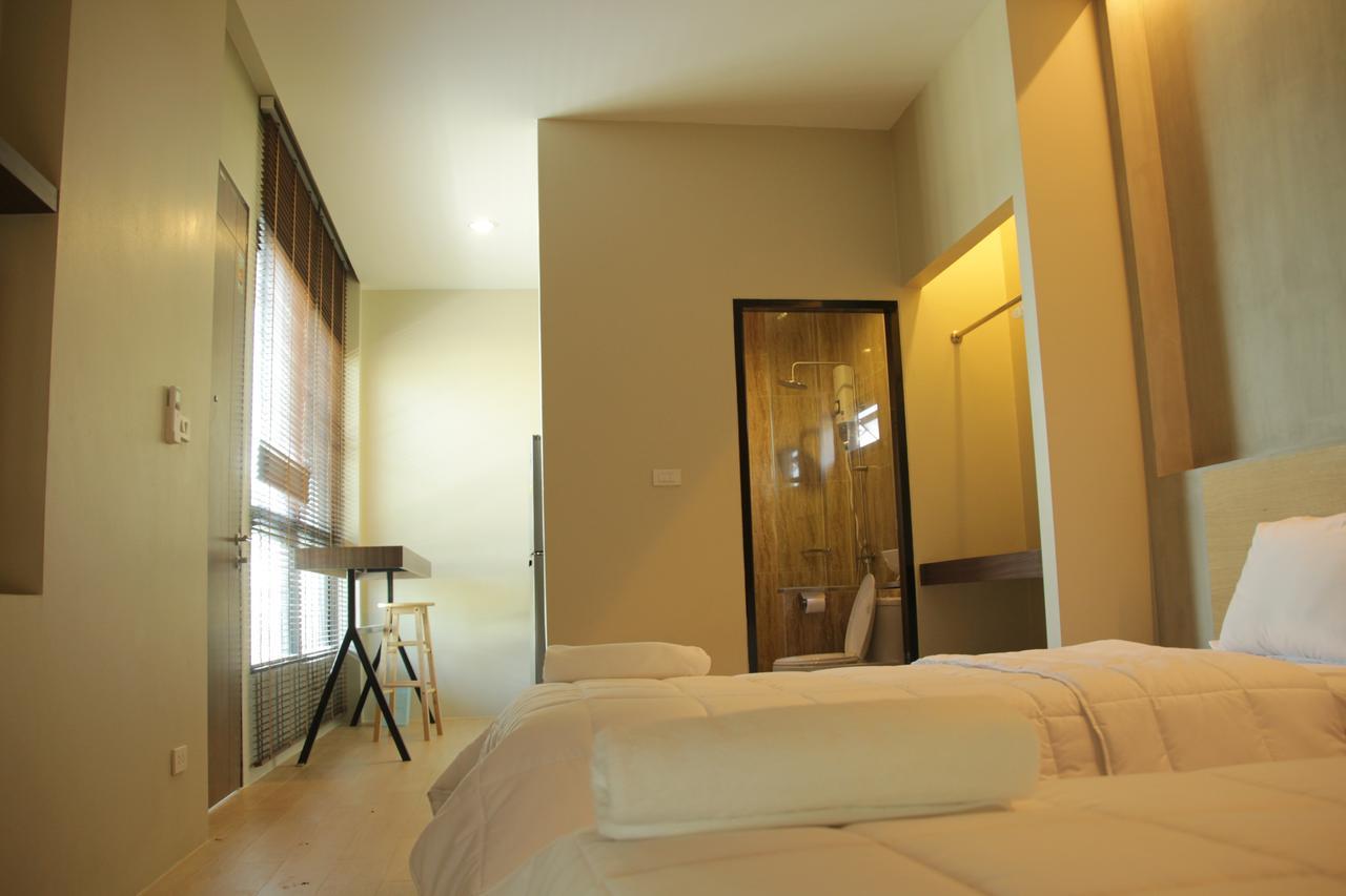 The Residence Thepkanjana Ban Khlong Krathum Baen エクステリア 写真